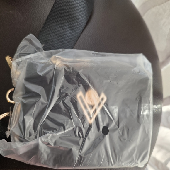 NWT Valentino Orlandi Black Nylon Crossbody Bag with Gold Accents - Picture 5 of 7